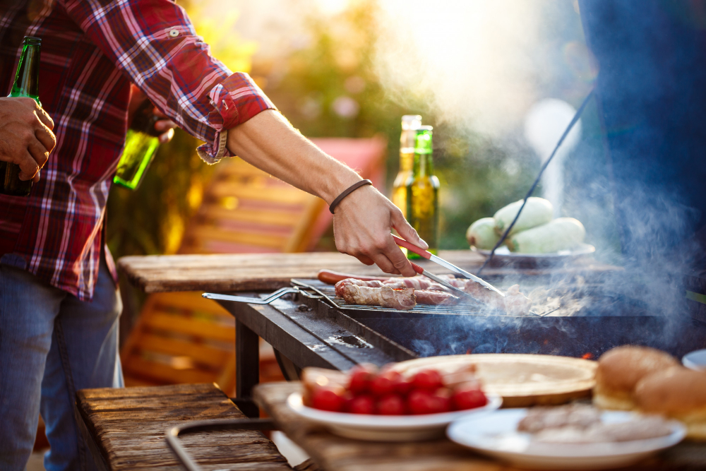 Goditi il piacere di cucinare all’aperto: Scopri i vantaggi di un forno a legna da esterno